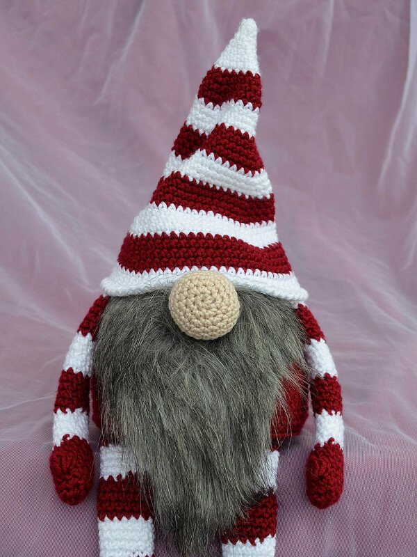 gro&szlig;er sitzender Wichtel 40 cm Weihnachtsdeko H&auml;kelanleitung - Bild 11