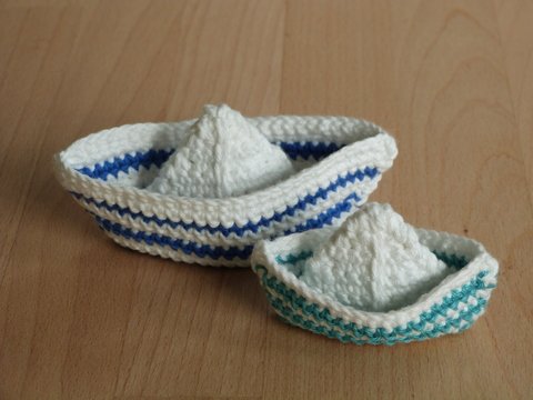 Häkelanleitung "Papierschiffchen" für maritime Deko, 2 Größen
