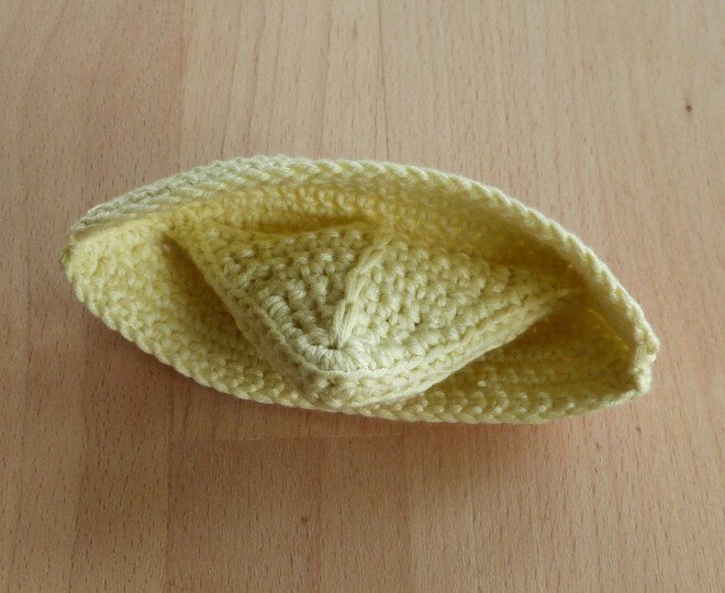 Crochet pattern paperboat in 2 sizes