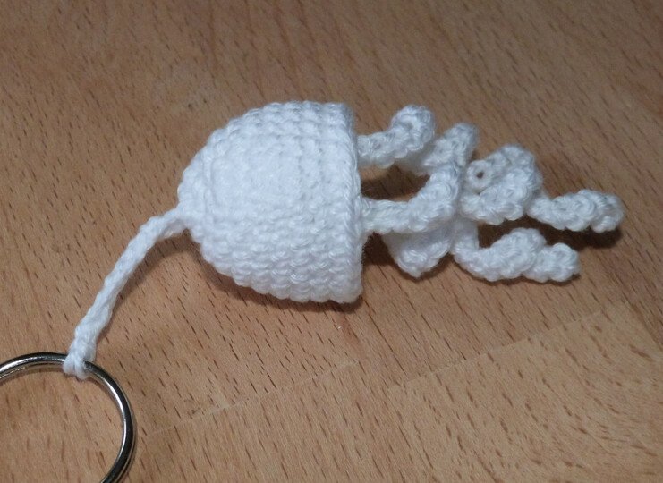 Häkelanleitung Schlüsselanhänger "Qualle"