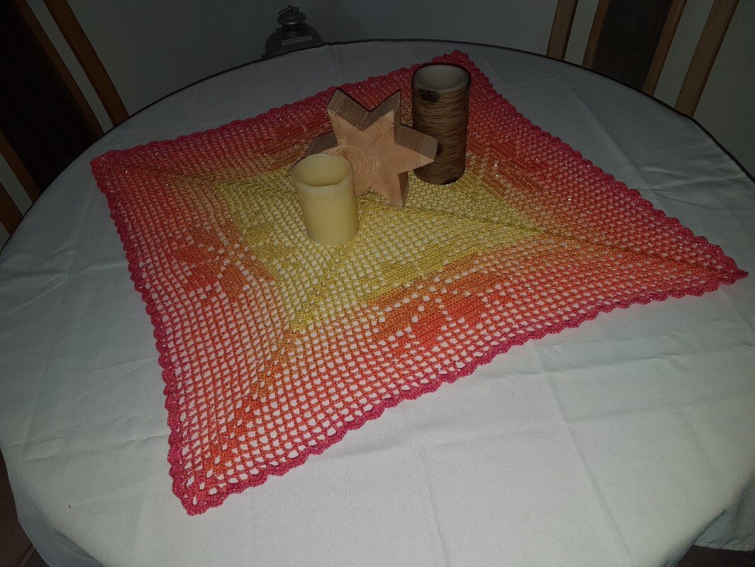 Tischdecke "Winterstern" 70x70 cm, Mitteldecke, Häkelanleitung