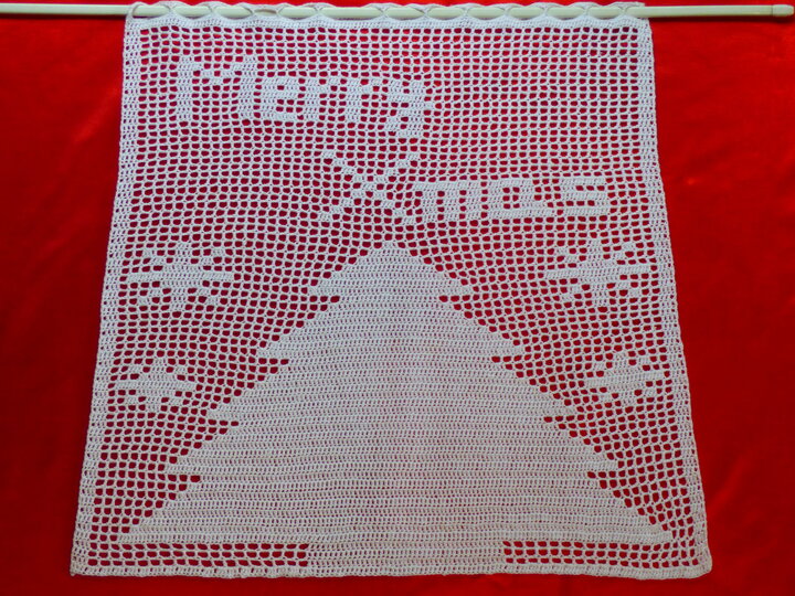 Häkelanleitung Gardine Merry Xmas mit Baum einfach