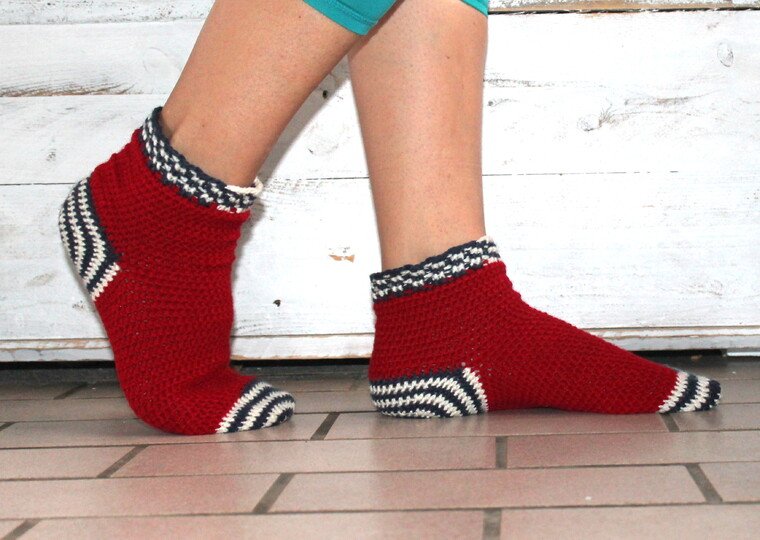 Spiralsocken häkeln – Ringelsocken in drei Größen (deutsche Anleitung)
