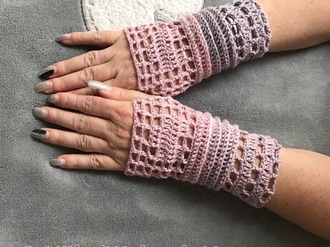 Häkeln / Pulswärmer / Armstulpen / "Romantica" Passend zum Dreieckstuch "Romantica"
