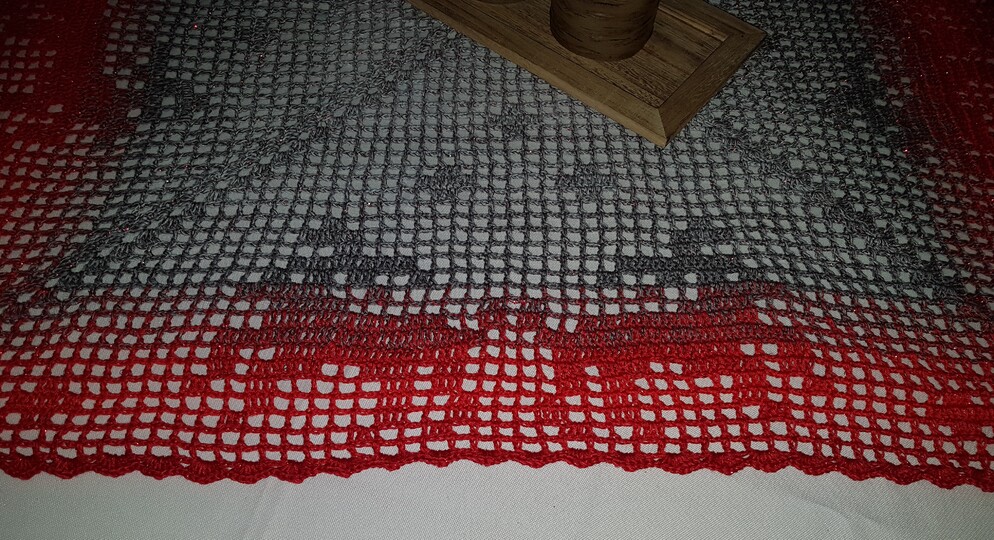 Tischdecke "Christmas" 85x85 cm, Mitteldecke, Häkelanleitung
