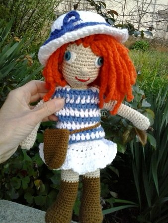 Amigurumi doll - two crochet outfits