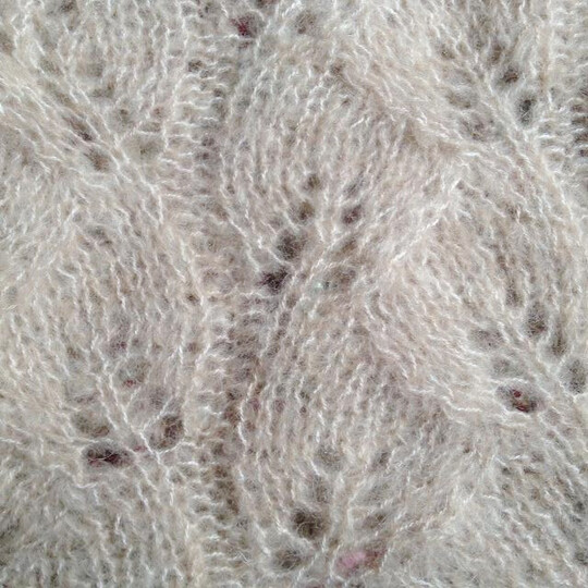 Strickweste / Strickjacke mit Lochmuster im Trachtenstyle