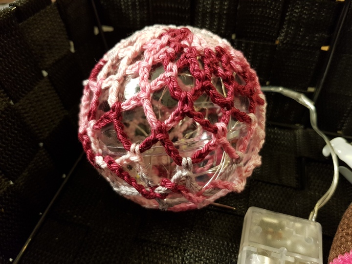 Acrylkugel umhäkeln