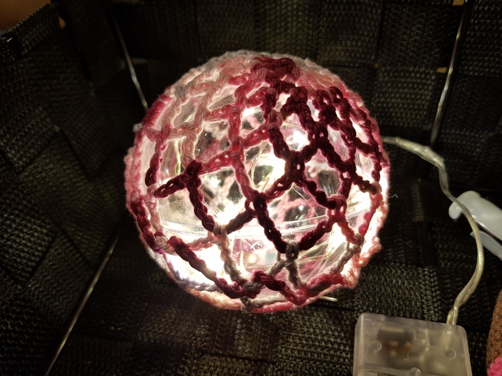 Acrylkugel umhäkeln
