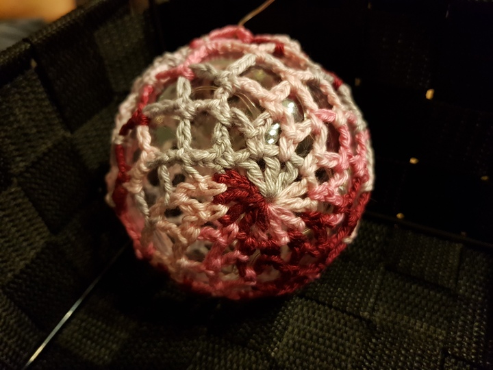 Acrylkugel umhäkeln