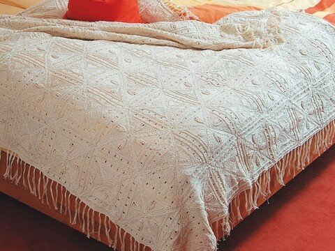 Strickanleitung Tagesdecke "Cona" 95147