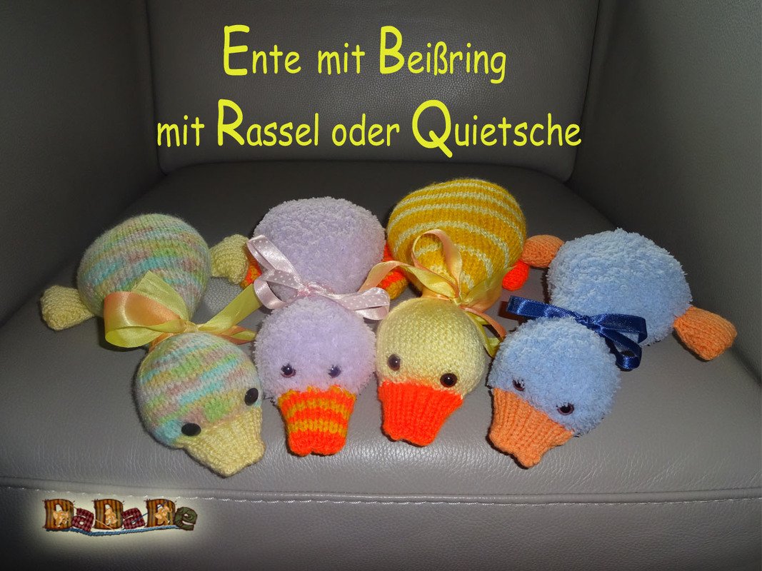 Süße Quietsch-Ente für den Beißring, Strickanleitung von DaDaDe