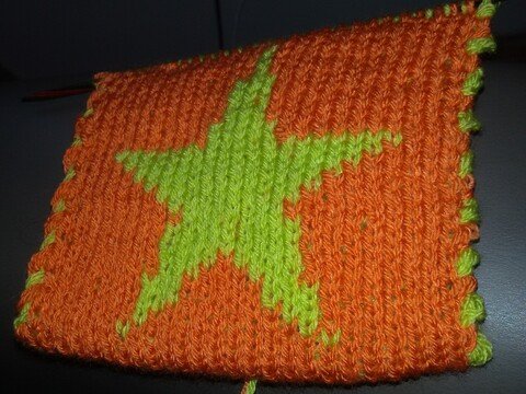 Strickmuster für 2-farbigen Stern