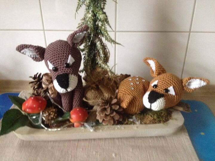 Lukas und Luci zwei Rehe im Wald