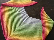 Strickanleitung Tuch Wings