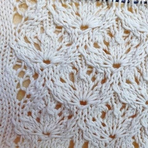 Strickanleitung * Ajourmuster “Estonische Blumenspitze” - Bild 2