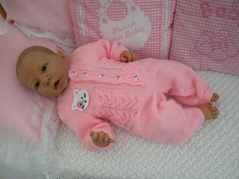 Strickanleitung Modell Kitty Gr. 50 3-teilig für Rebornbaby