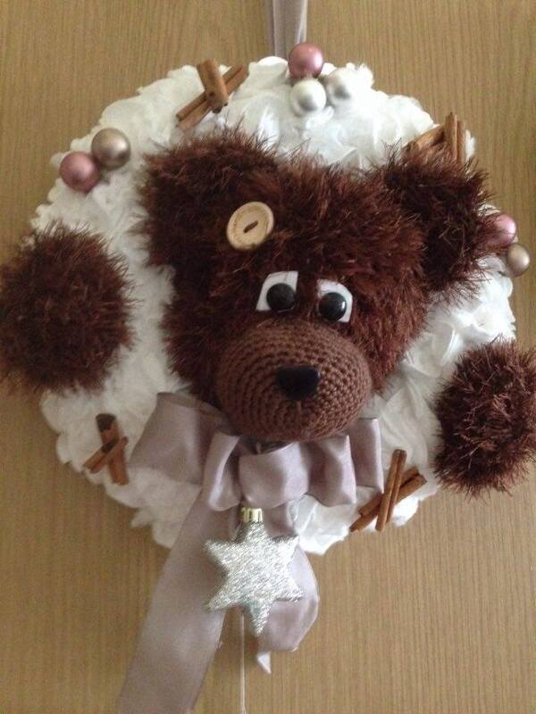 Der Zimtbär im Türkranz - Bild 2