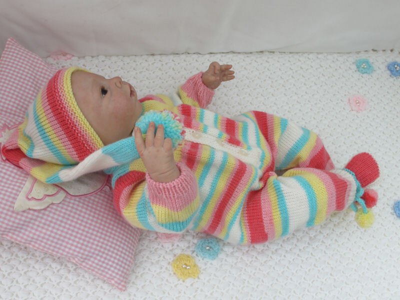 Strickanleitung Babygarnitur Modell Batik Gr. 50/54 für baby und Reborn