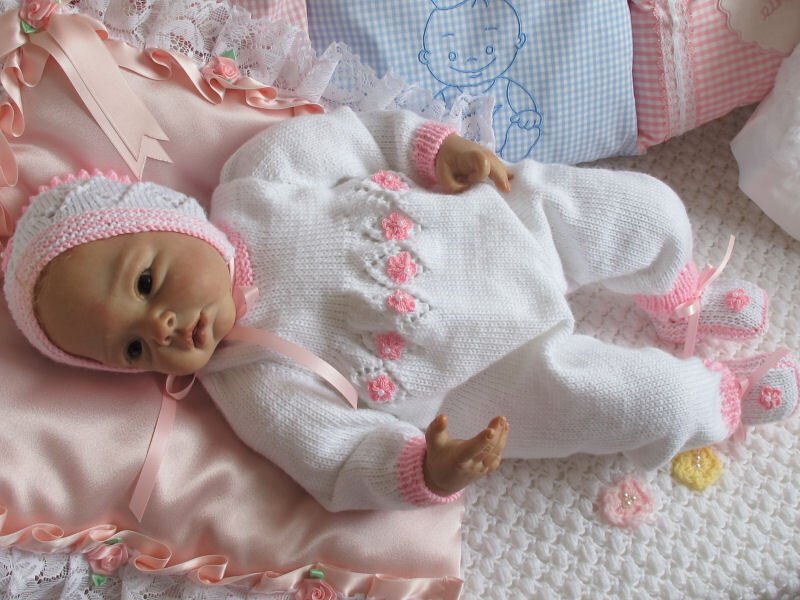 Strickanleitung wunderschönes Babyset Gr. 50 für Baby und Reborn Perlchen