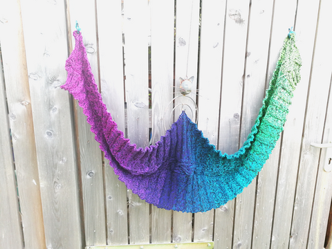 Strickanleitung Schaltuch "Camuffata"