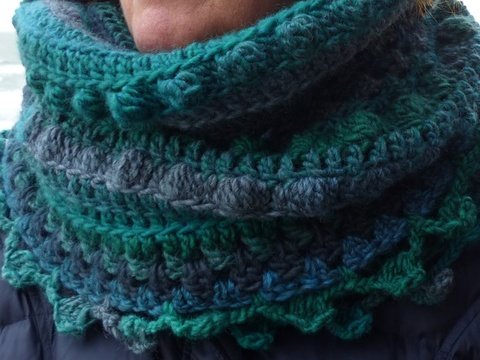 Häkel-LOOP aus einem Farbverlaufsgarn