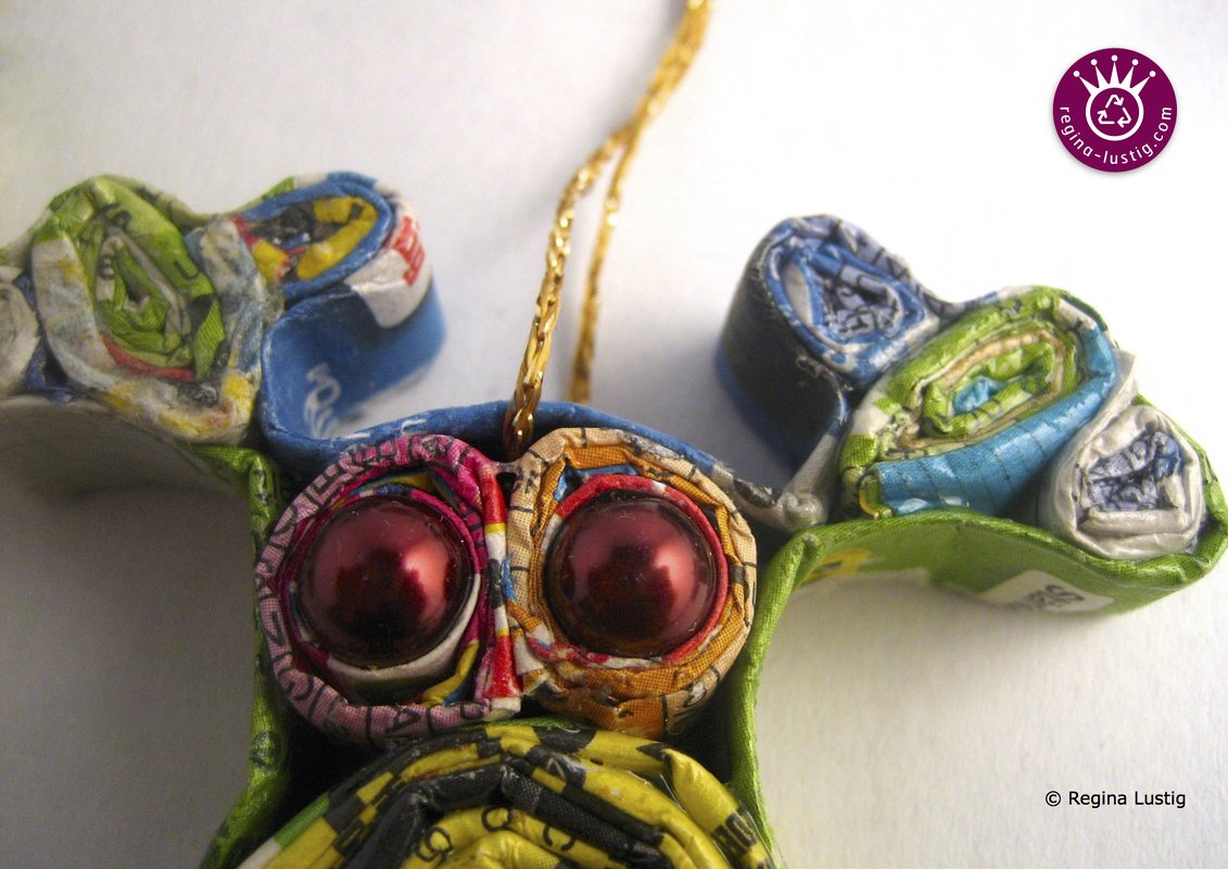 Weihnachtsanhänger aus Altpapier, Upcycling, Recycling
