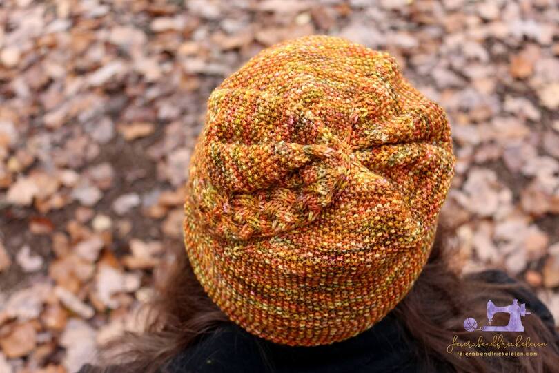 "Trena" Hat - knitting pattern for fingering weight yarn
