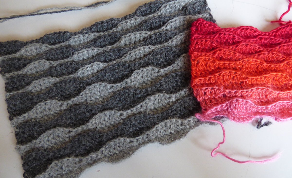 Häkelanleitung * Kuschelloop "Wollige Wellen"