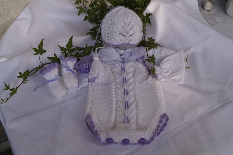 Strickanleitung f&uuml;r Baby's u. Reborns Modell Laura Gr. 50-56