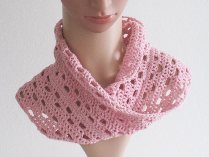 Häkelanleitung: Damen Mädchen Mütze + Möbiusschal (S, M, L)