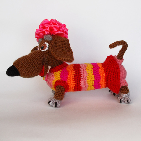 Amigurumi dog pattern for Lady Dachshund. Crochet colorful tabby dog. New year 2018 symbol