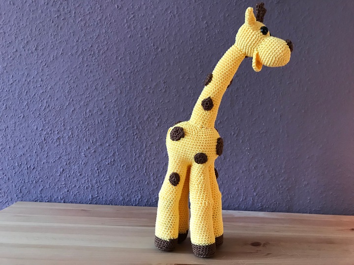 Häkelanleitung für Giraffe Gisela