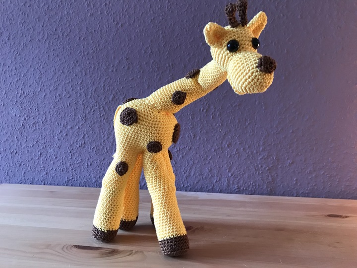 Häkelanleitung für Giraffe Gisela