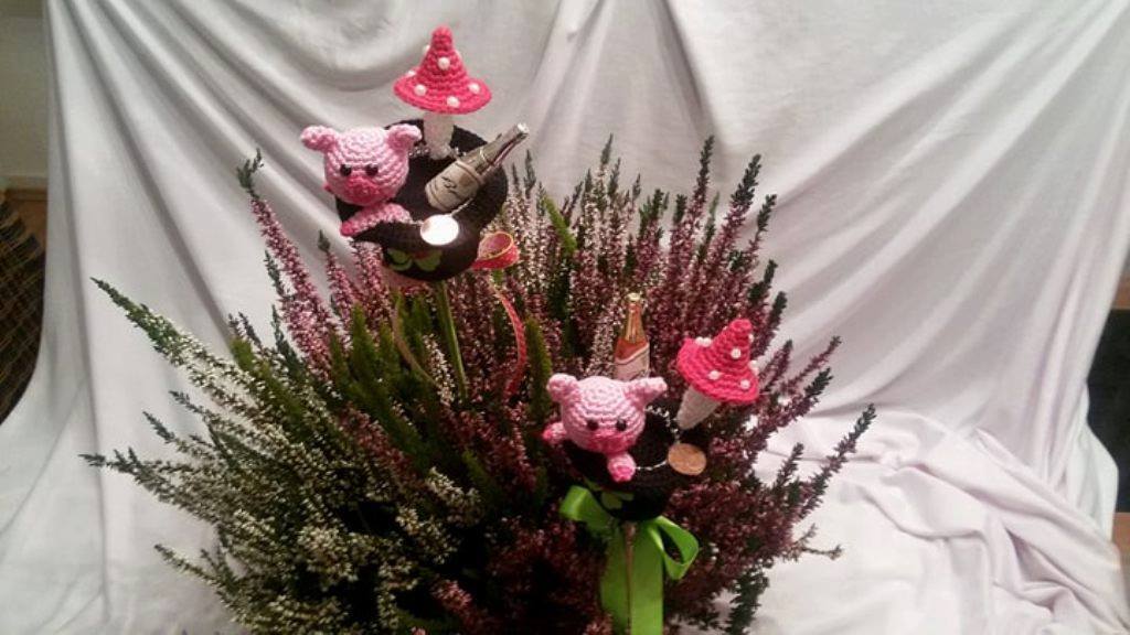 Häkelanleitung Blumenstecker Bring mir Glück - Bild 2