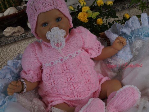 Strickanleitung für Baby's u. Reborns Modell Kate Gr. 50-56 4-teilig