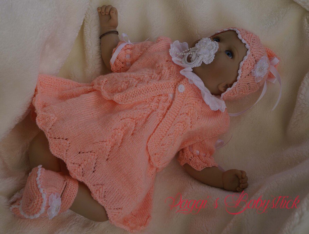 Strickanleitung für Baby's u. Reborns Modell Kira Gr. 50-56 4-teilig