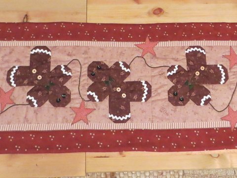 Patchwork Tischläufer "Gingerbread"