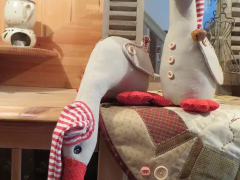 "Trudi und Tilda, die Weihnachtsgänse" ca. 30 cm