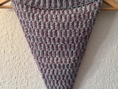 Strickanleitung Dreiecksloop Bubbles