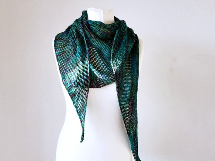 Knitting Pattern Shawl Soraya, Asymmetrical Triangle Shawl – Easy Lace Knit