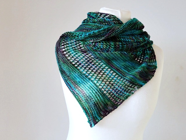 Knitting Pattern Shawl Soraya, Asymmetrical Triangle Shawl – Easy Lace Knit