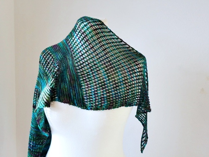 Knitting Pattern Shawl Soraya, Asymmetrical Triangle Shawl – Easy Lace Knit