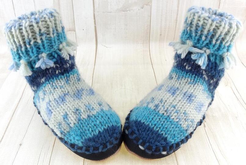 Strickanleitung Hüttenschuhe "Kiki"