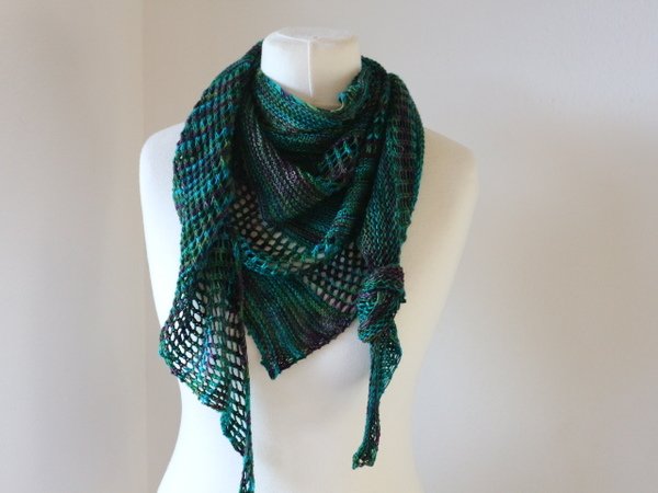 Knitting pattern shawl "Soraya"