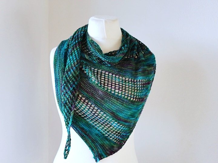 Knitting Pattern Shawl Soraya, Asymmetrical Triangle Shawl – Easy Lace Knit