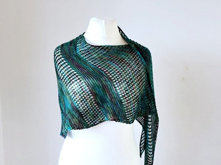 Knitting Pattern Shawl Soraya, Asymmetrical Triangle Shawl – Easy Lace Knit