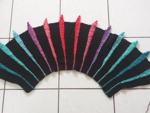 Ombrellone - Stola mit Farbzacken