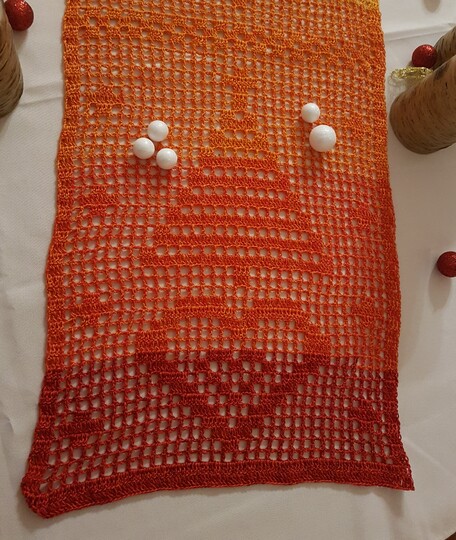 Tischdecke/ Läufer "ChristmasTree" 87x39 cm, Häkelanleitung