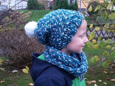 Häkelanleitung Mütze, Loop und Handschuh